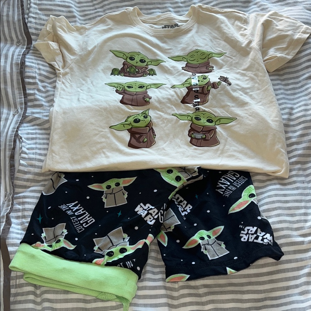 Star Wars Kids Pajama Set - Cream and Black with Green Accents